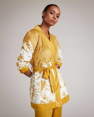 Ted Baker Hayleie Floral Quilted Robe Yellow | 56013-TAHU