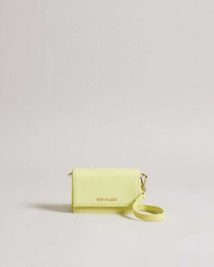 Ted Baker Munika Multi Compartment Card Holder Lime | 68154-VLIX