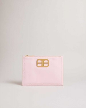 Ted Baker Tikila Statement Hardware Clutch Pale Pink | 58074-OAQD