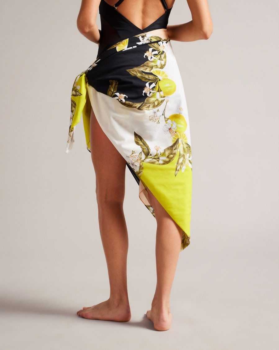 Ted Baker Abbieee Botanical Printed Beach Sarong Black | 45231-GCKF