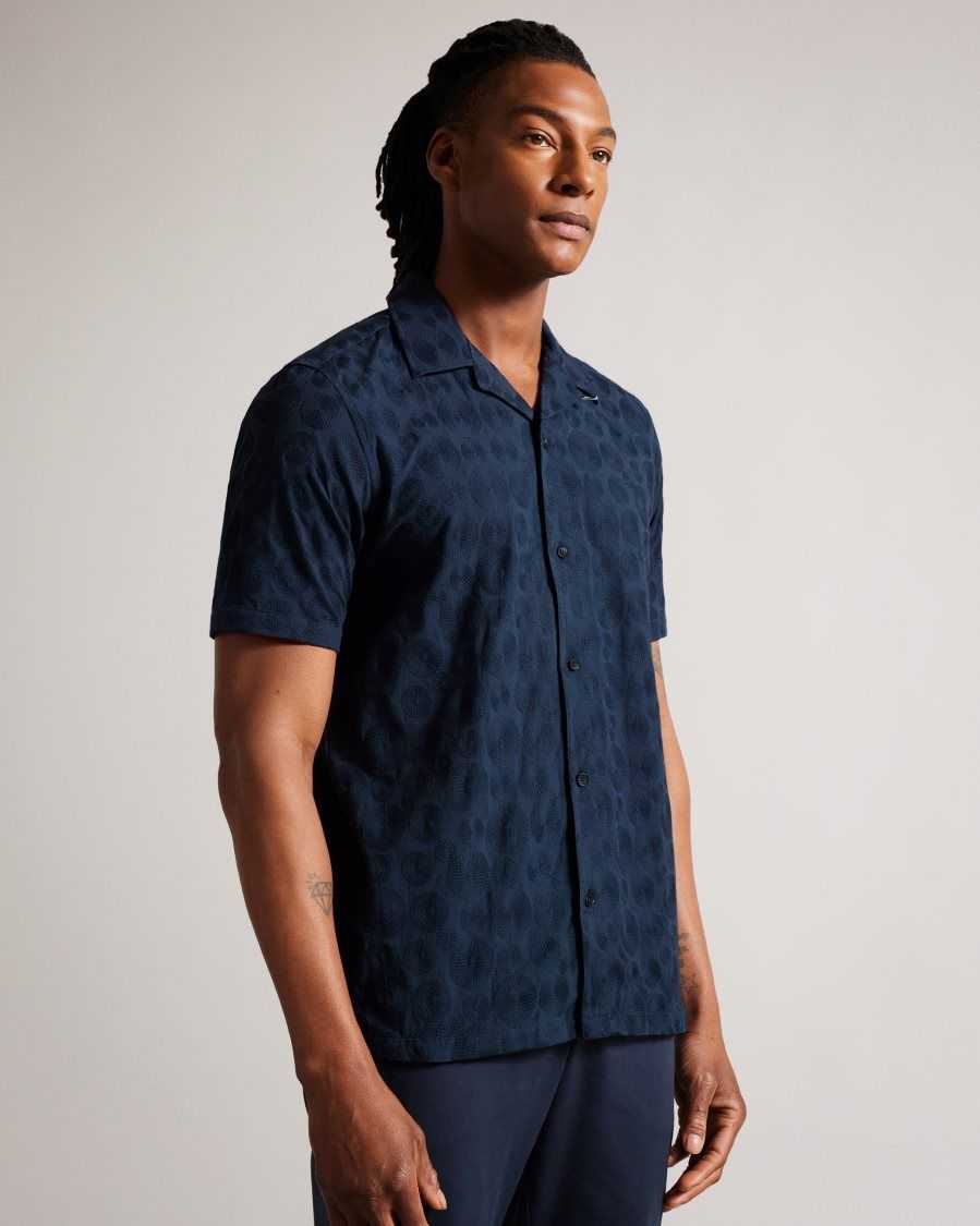 Ted Baker Allbury Short Sleeve Circle Embroidery Shirt Navy | 51682-SLNE