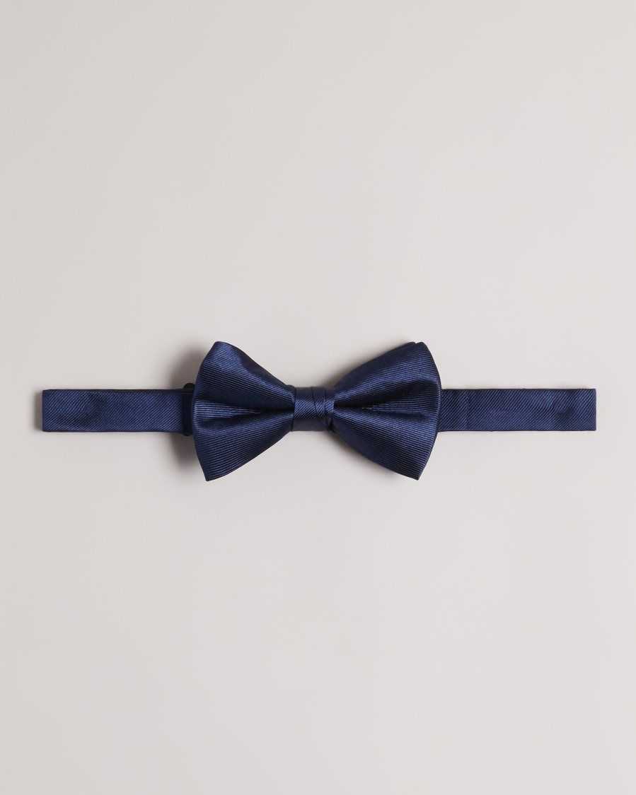 Ted Baker Blubow Plain Satin Bowtie Navy | 31578-GCIS