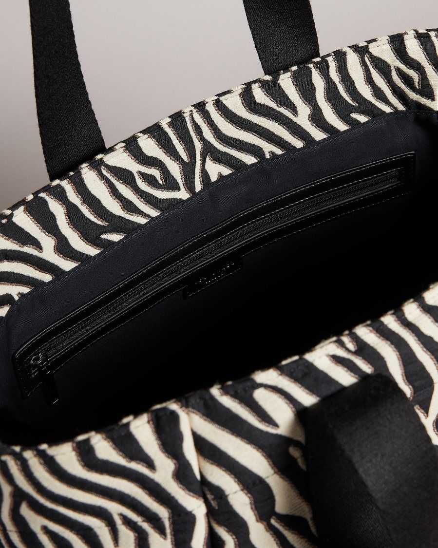 Ted Baker Cayzeba Zebra Detail Large Nylon Tote White | 29513-GDJL