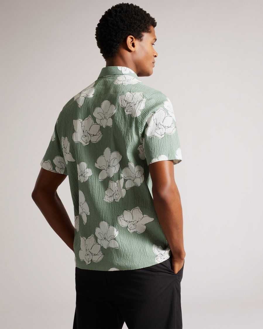 Ted Baker Coving Short Sleeve Large Floral Print Shirt Light Green | 86034-NJZM