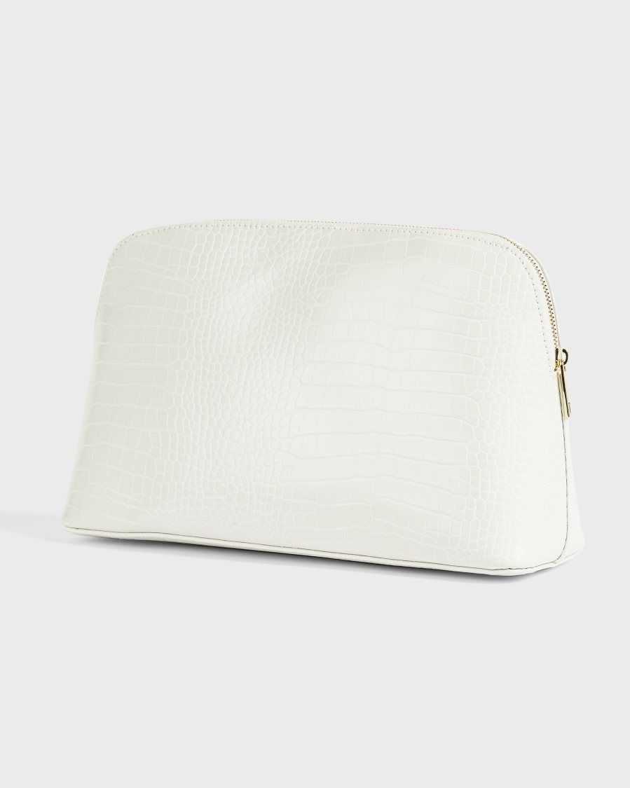 Ted Baker Crocana Croc Detail Debossed Washbag Nude | 09376-STGI