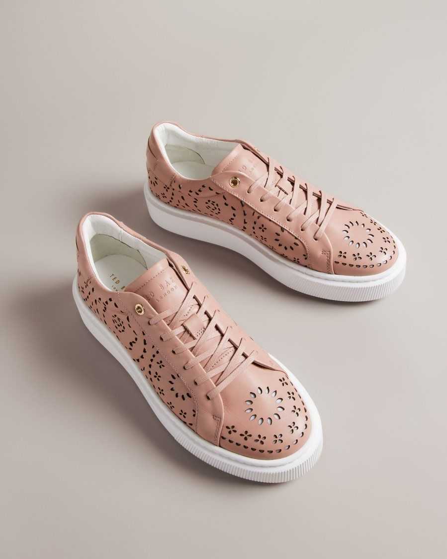 Ted Baker Cwisp Laser Cut Platform Trainers Dusky Pink | 18364-XBWC