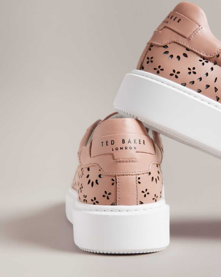 Ted Baker Cwisp Laser Cut Platform Trainers Dusky Pink | 18364-XBWC