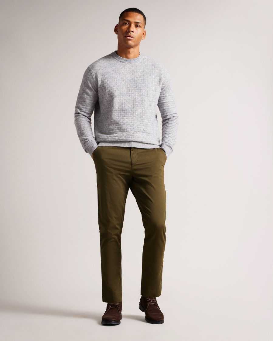 Ted Baker Genbee Casual Relaxed Chinos Khaki | 86729-XCNU