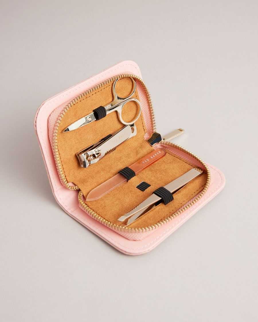 Ted Baker Graaci Manicure Set Pale Pink | 75628-XLAZ