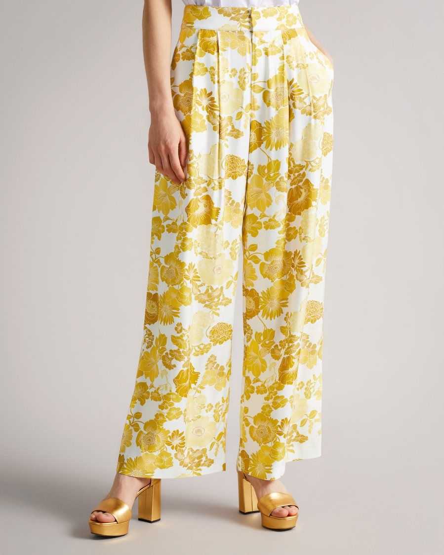 Ted Baker Ideline Pleated Wide Flood Length Trouser Yellow | 37850-CJDU