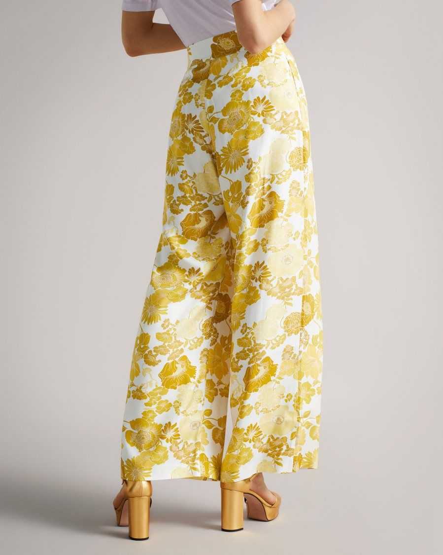 Ted Baker Ideline Pleated Wide Flood Length Trouser Yellow | 37850-CJDU