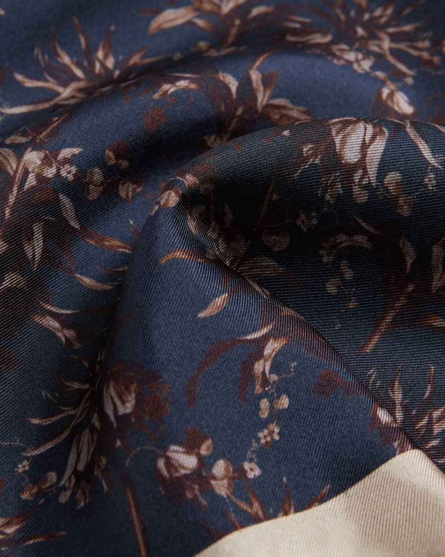 Ted Baker Leefpok Silk Floral Pocket Square Navy | 79506-UOHL