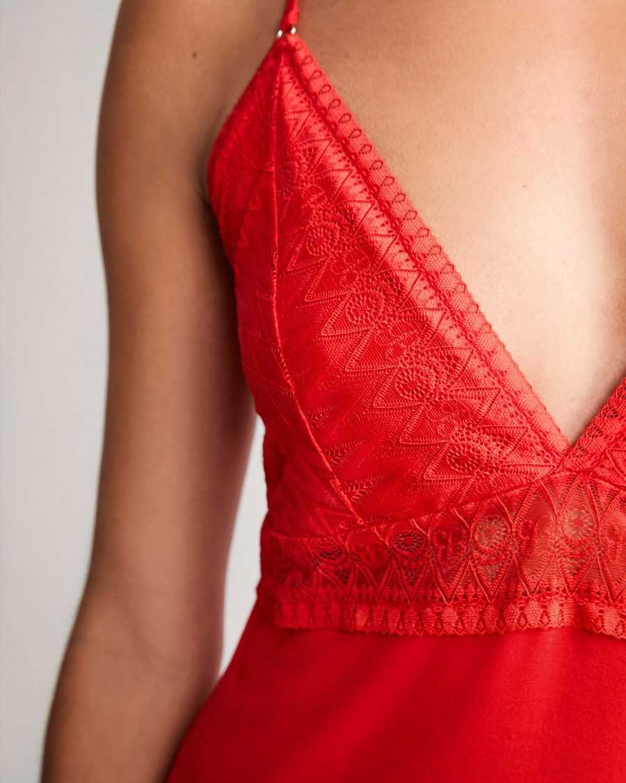 Ted Baker Mablle Lace Detail Modal Slip Red | 23486-AVMQ