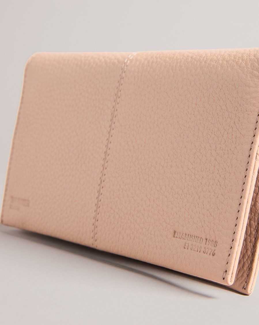 Ted Baker Nishi Leather Clutch Taupe | 67108-ZCDI