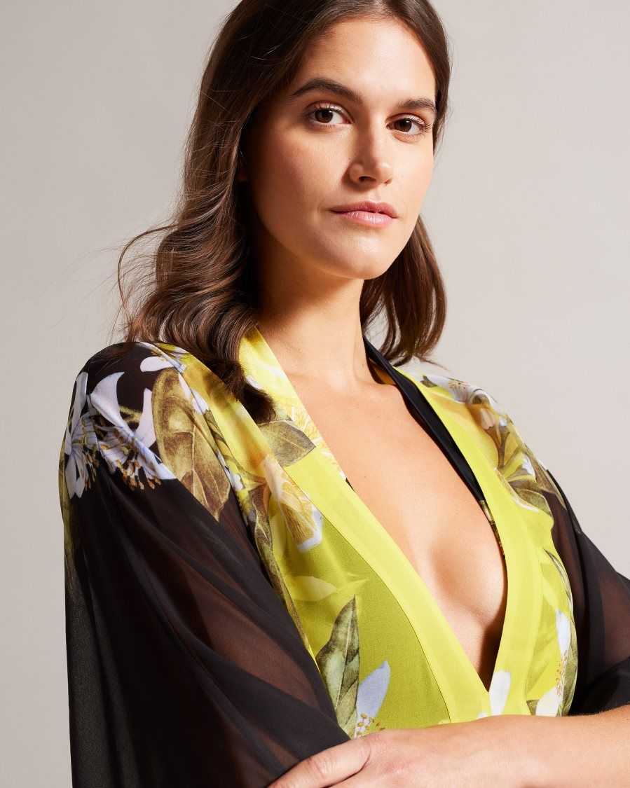 Ted Baker Sopheya Lemon Print Maxi Cover Up Black | 67103-NQEL