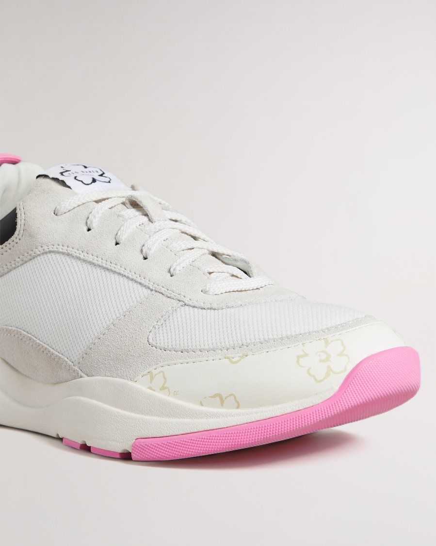 Ted Baker Tabbiy Magnolia Flower Chunky Trainer White | 61485-ZQMT