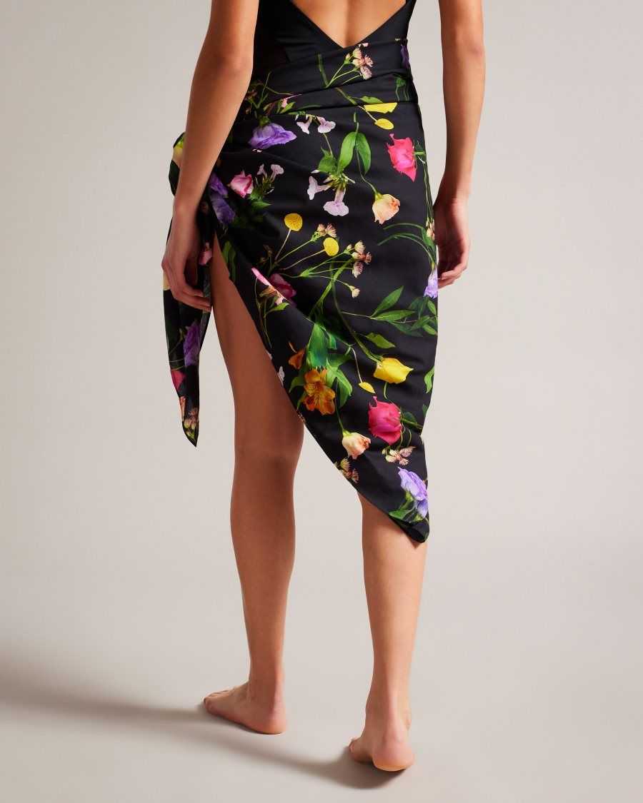 Ted Baker Wendyyy Floral Print Beach Sarong Black | 96175-KIAD