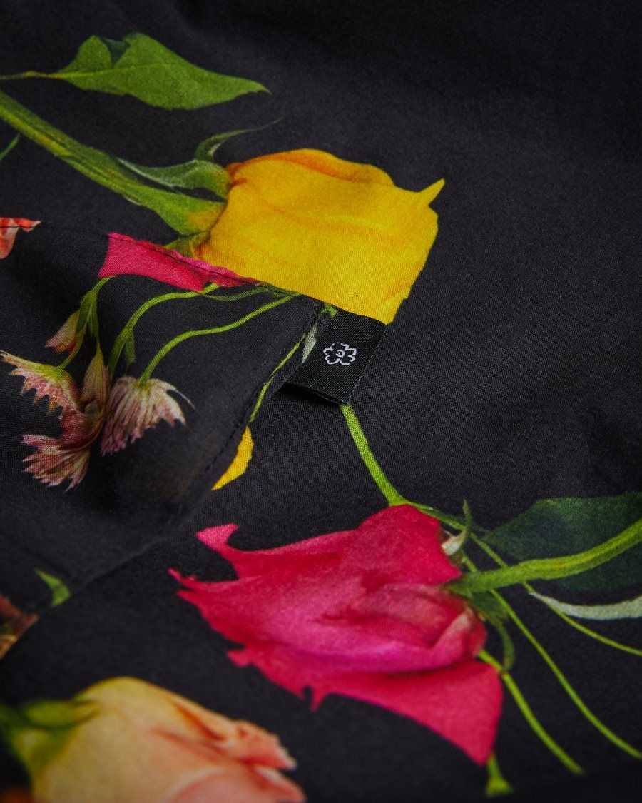 Ted Baker Wendyyy Floral Print Beach Sarong Black | 96175-KIAD