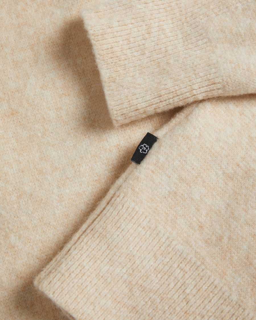 Ted Baker Wolffia Regular Fit Half Zip Fleece Natural | 23516-DFCL